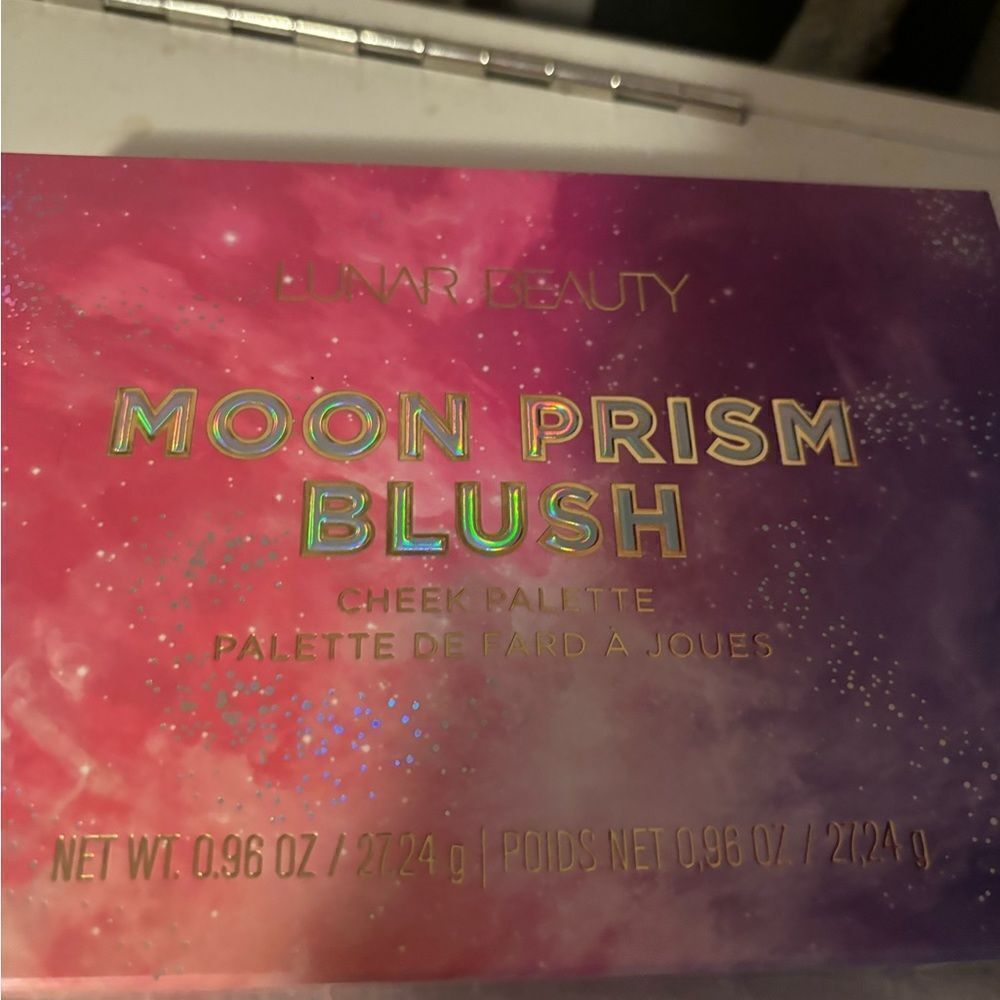 Lunar Beauty Moon Prism Blush Pallet